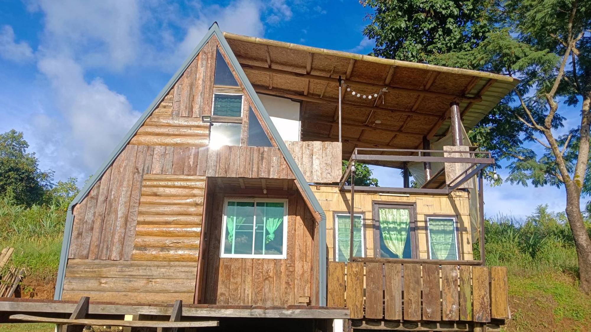 ไร่นิธิสุนทร Nithisoonthon Farmstay Mae Hong Son Ngoại thất bức ảnh