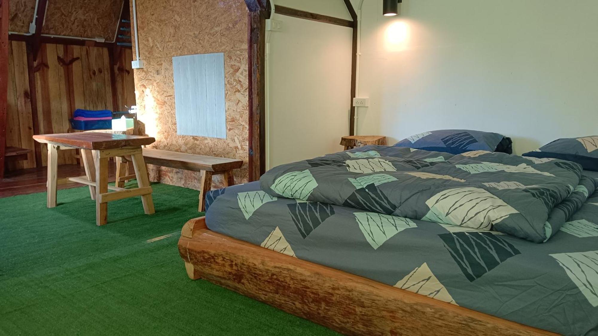 ไร่นิธิสุนทร Nithisoonthon Farmstay Mae Hong Son Ngoại thất bức ảnh