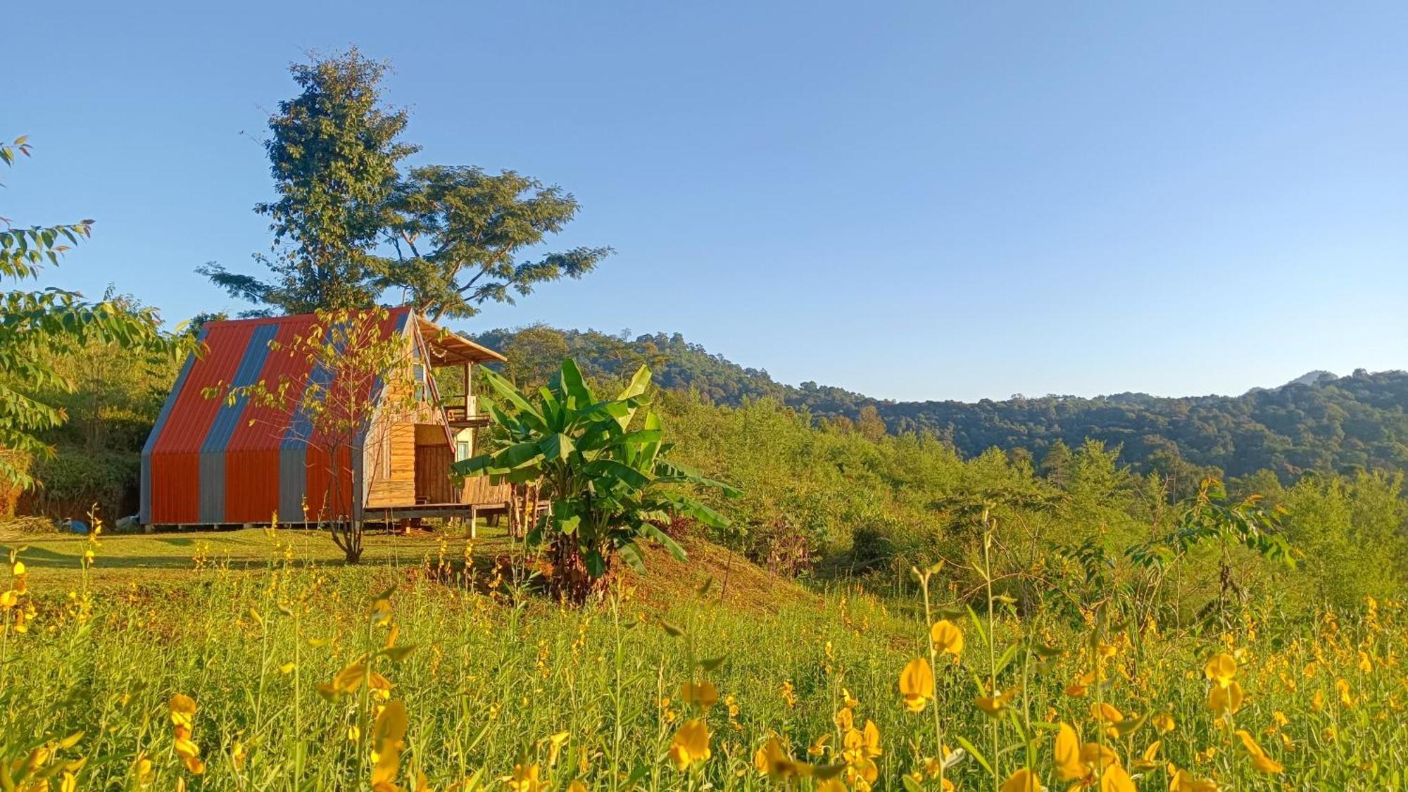 ไร่นิธิสุนทร Nithisoonthon Farmstay Mae Hong Son Ngoại thất bức ảnh